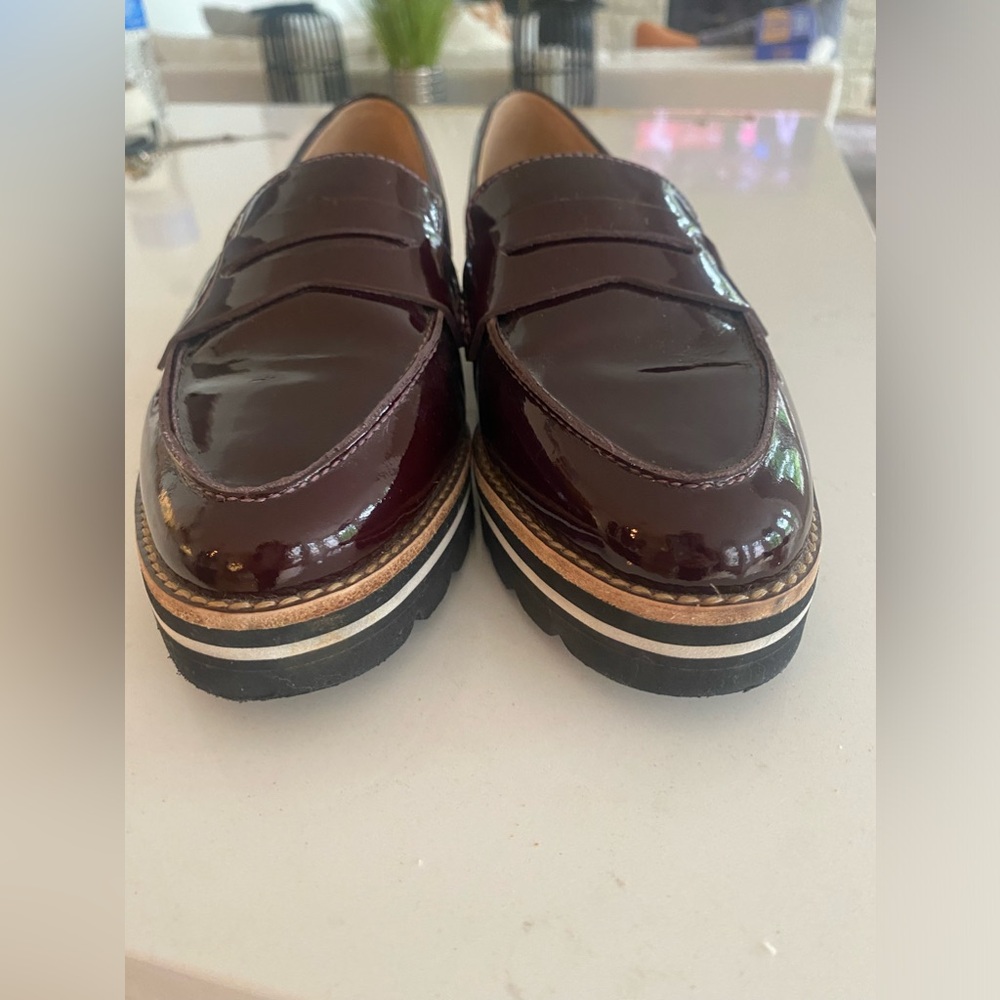 New Antonio Melani size 7 BRADLIE burgundy loafer